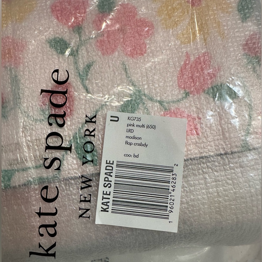 Kate Spade Madison Strawberry Garden Printed Flap Convertible Crossbody - NWT - Picture 11 of 11